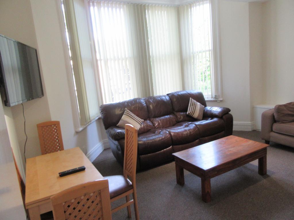 Apartamento No 4 - Large 2 Bed Near Sefton Park And Lark Lane Liverpool Exterior foto